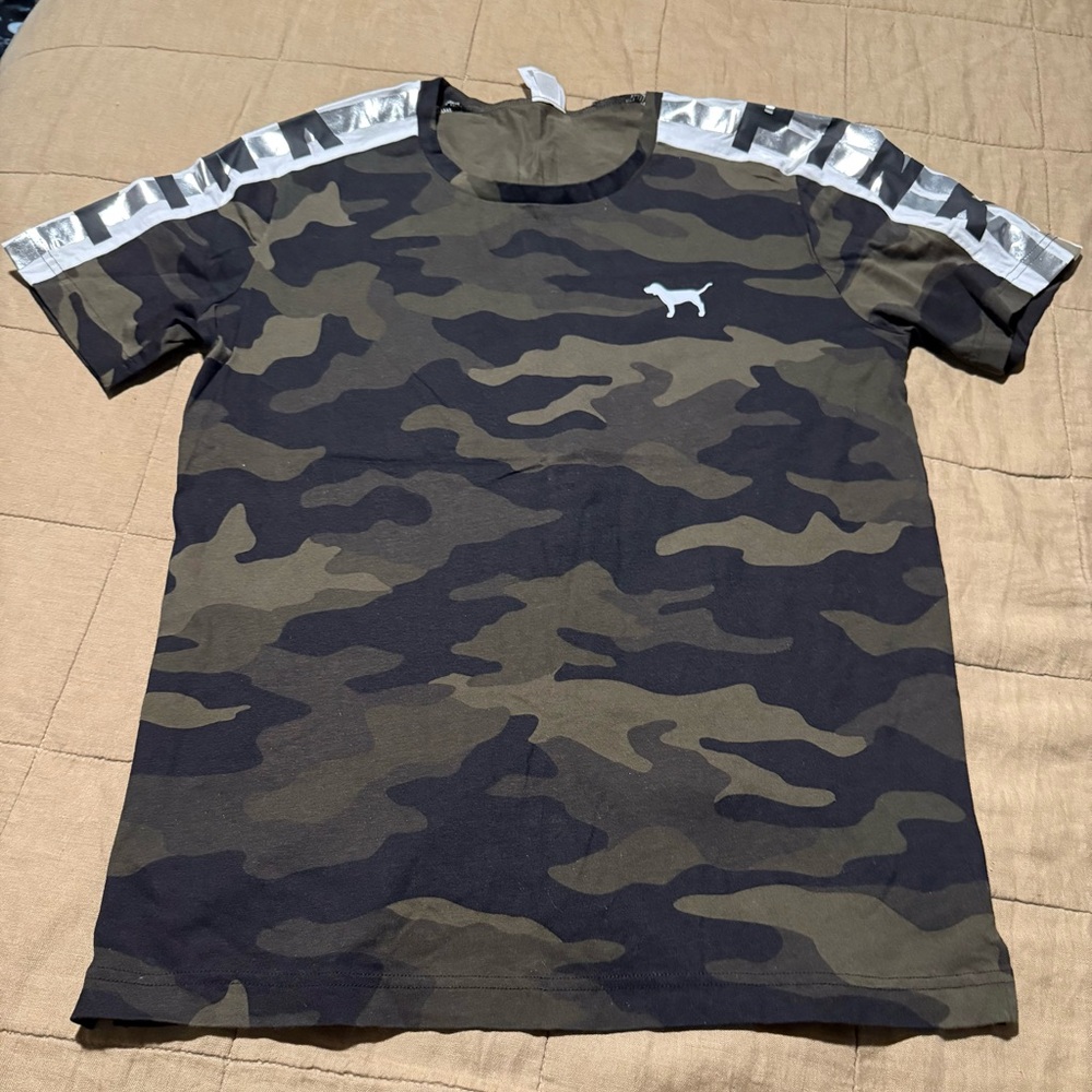 Vintage PINK Victoria's Secret Camo Tee, Size Small